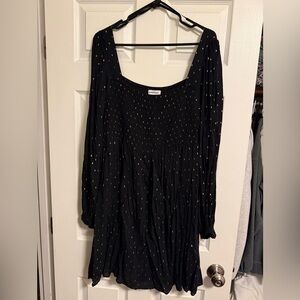 Black and gold motherhood tunic